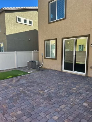 Photo #4: 2523994 Listing 