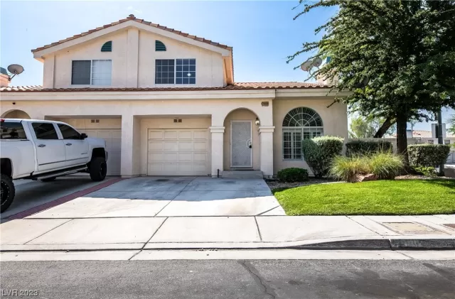 MLS: 2524017 Condo For Sale