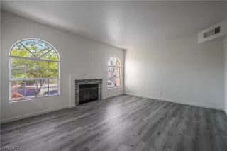 Photo #4: 2524020 Listing 