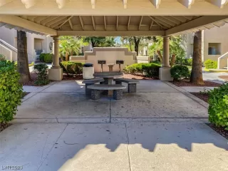 Photo #3: 2524021 Listing 