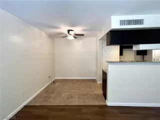 Photo #6: 2524067 Listing 