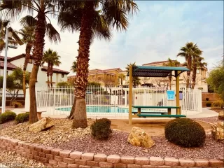 Photo #1: 2524092 Listing 