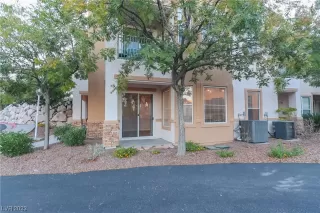 Photo #6: 2524100 Listing 