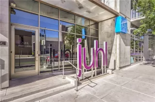 Photo #2: 2524115 Listing