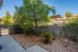 Photo #3: 2524184 Listing