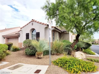 Photo #2: 2524200 Listing 