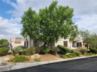 Photo #3: 2524200 Listing 