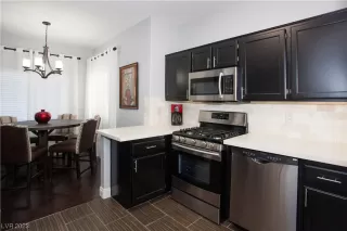 Photo #2: 2524238 Listing 