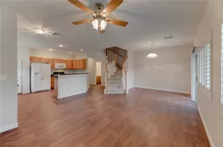 Photo #1: 2524246 Listing