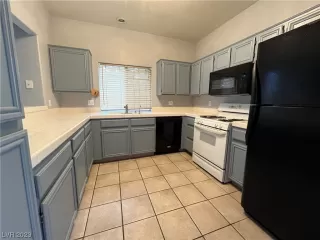 Photo #2: 2524257 Listing 
