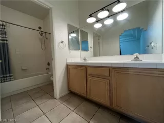 Photo #6: 2524257 Listing 