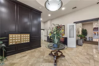 Photo #6: 2524304 Listing 