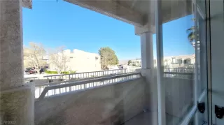 Photo #1: 2524350 Listing 