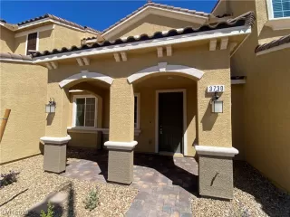 Photo #2: 2524361 Listing 