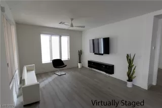 Photo #6: 2524402 Listing 
