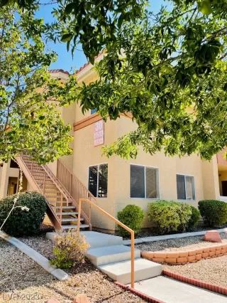 Photo #4: 2524427 Listing 