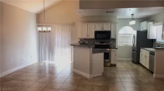 Photo #3: 2524460 Listing 