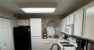 Photo #6: 2524498 Listing