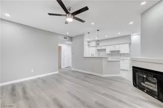 Photo #2: 2524557 Listing 