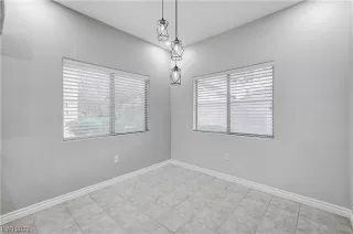 Photo #5: 2524557 Listing 