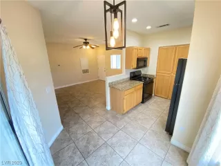 Photo #3: 2524572 Listing