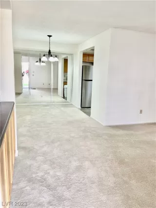 Photo #3: 2524590 Listing 