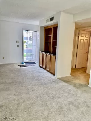 Photo #4: 2524590 Listing 