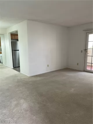 Photo #5: 2524590 Listing 