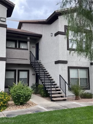 Photo #2: 2524596 Listing 