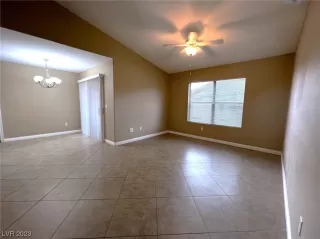 Photo #4: 2524596 Listing 