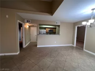 Photo #6: 2524596 Listing 