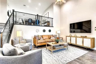 Photo #5: 2524610 Listing 