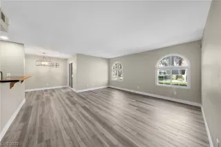 Photo #1: 2524633 Listing