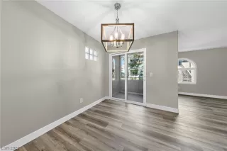 Photo #4: 2524633 Listing