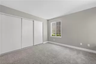 Photo #6: 2524633 Listing