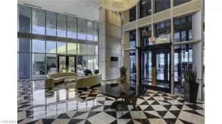 Photo #3: 2524684 Listing