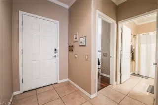 Photo #4: 2524685 Listing