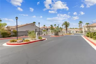 Photo #1: 2524693 Listing 