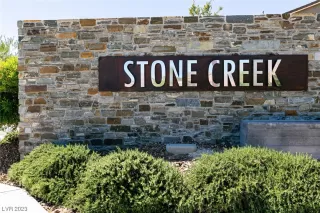 Photo #1: 2524716 Listing 