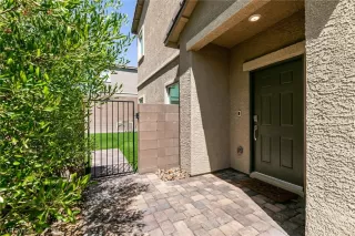 Photo #3: 2524716 Listing 