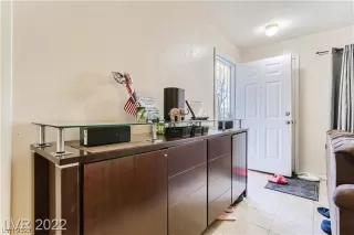 Photo #2: 2524750 Listing 