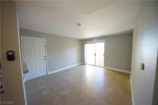 Photo #6: 2524781 Listing 