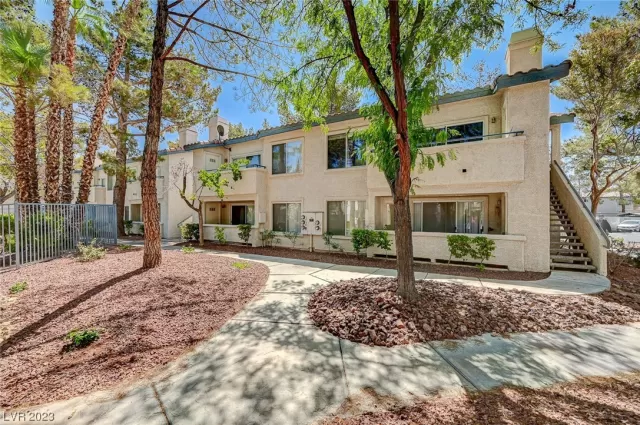 MLS: 2524805 Condo For Sale