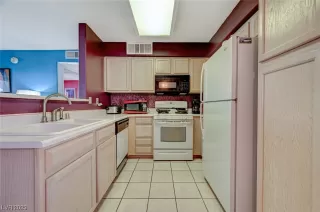 Photo #5: 2524805 Listing 