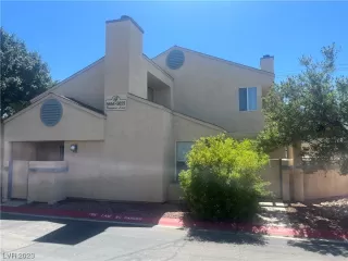 Photo #1: 2524809 Listing