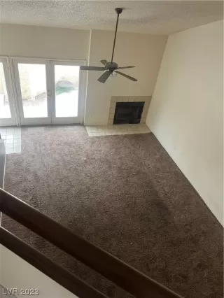 Photo #2: 2524809 Listing