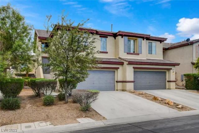 MLS: 2524826 Condo For Sale