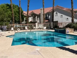 Photo #2: 2524835 Listing 