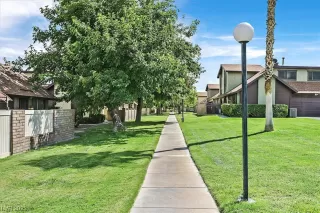 Photo #1: 2524838 Listing