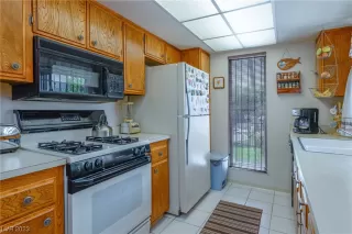 Photo #4: 2524845 Listing 